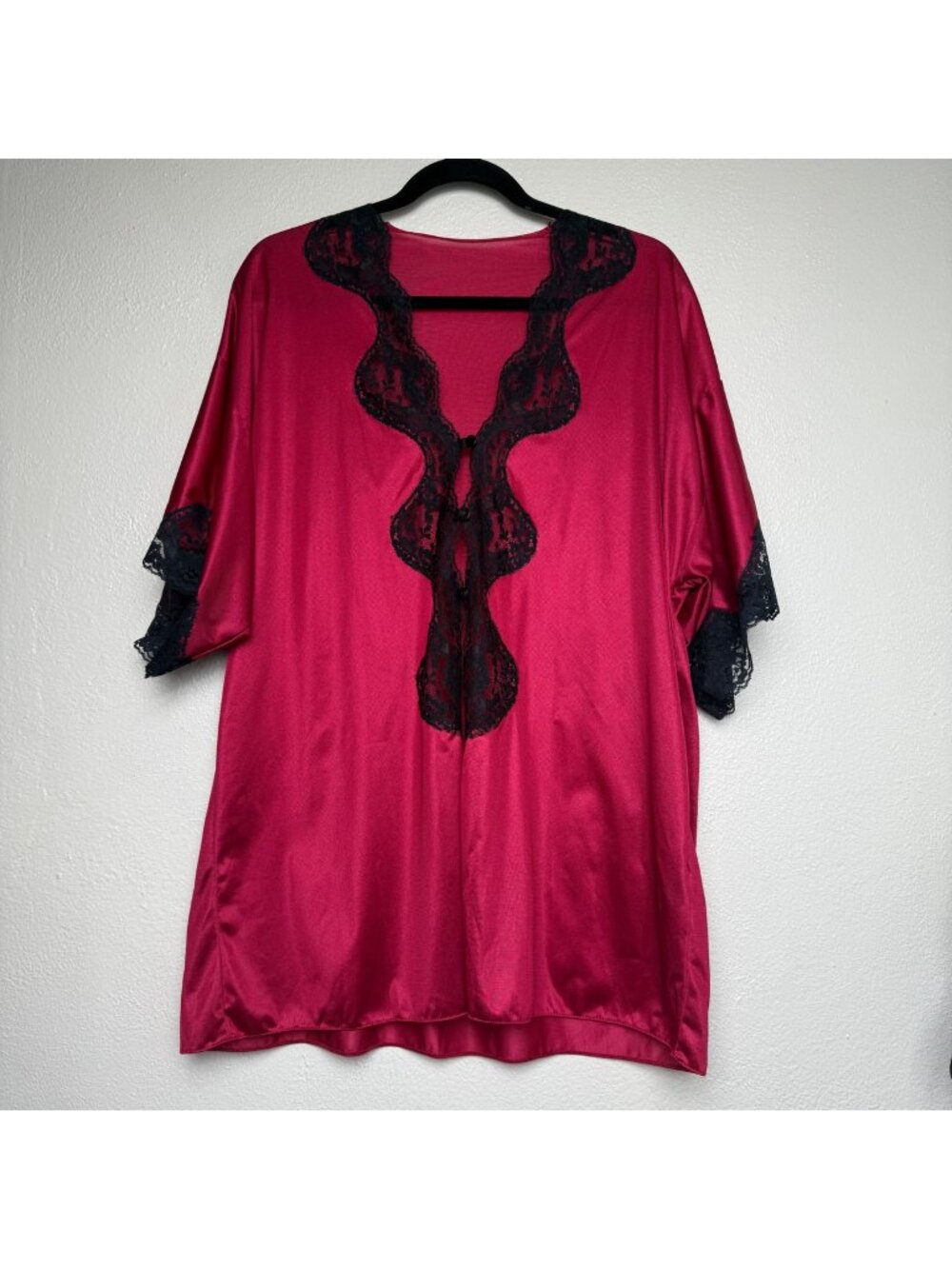 VTG Lady Cameo Dallas Button Front Red & Black Nylon Robe Sz M NEW